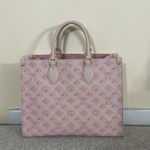🌺🌺🌺 NEW BEAUTIFUL SUMMER PINK LV BAG